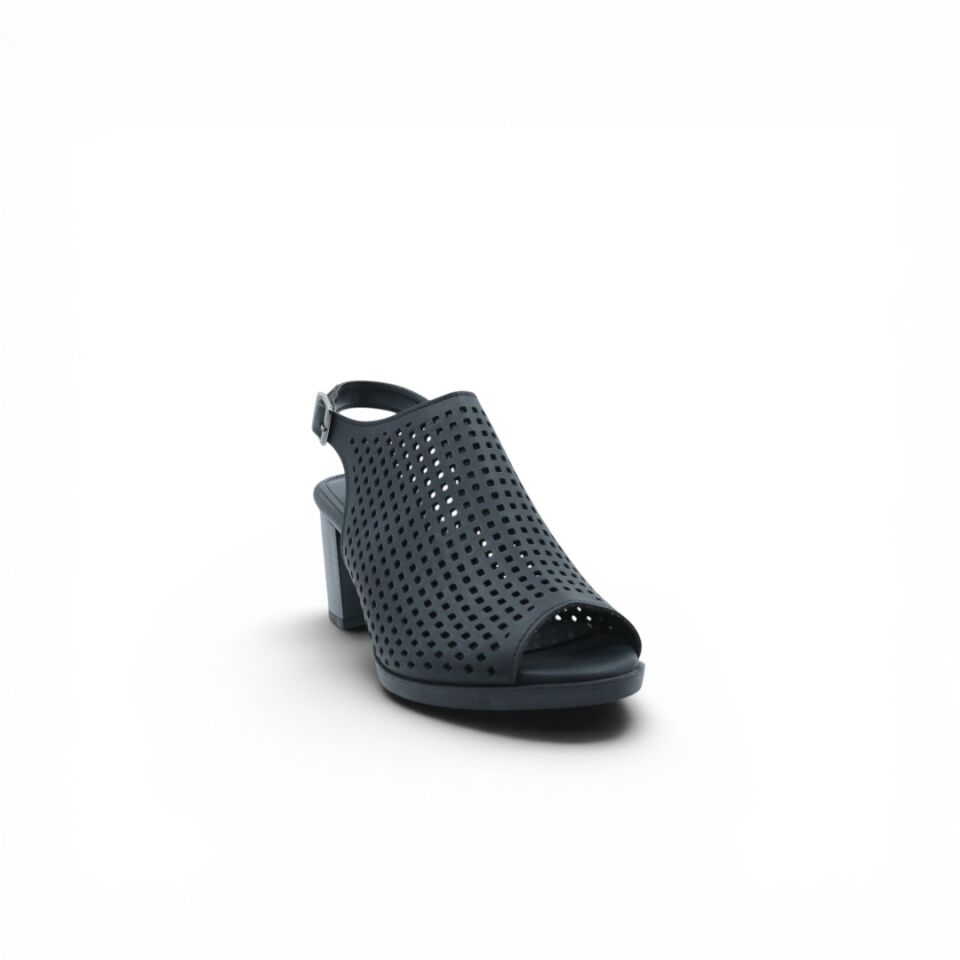 ESSTII SİYAH KALIN TOPUKLU 7 CM