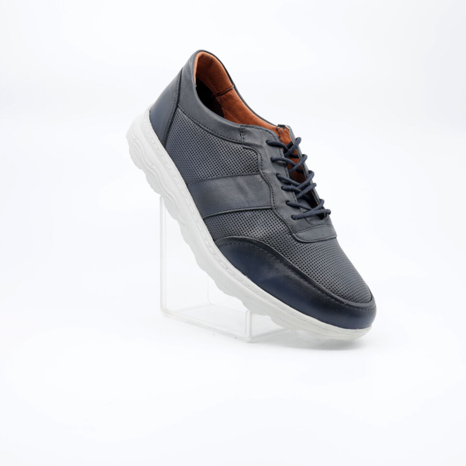 9950 CASTLE BLACK SPOR KLASİK LACİ