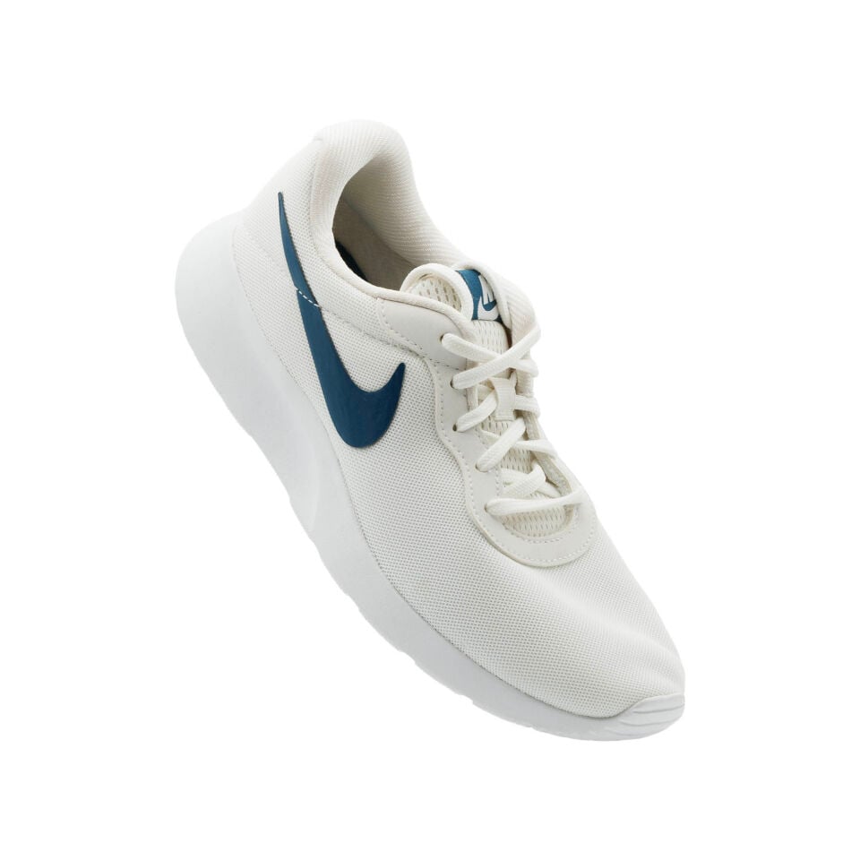 812655-108 NIKE BEYAZ LACİ