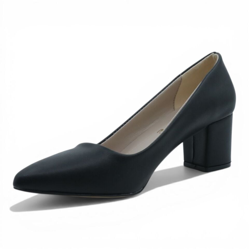 ESSENCE SİYAH KALIN TOPUKLU 7CM