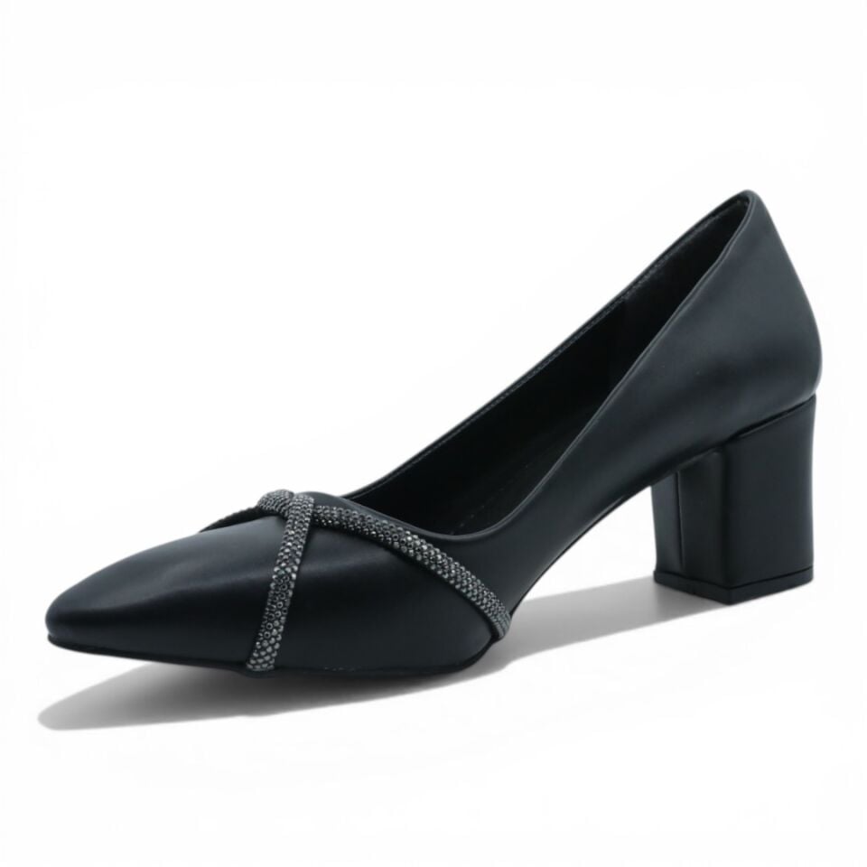Y.R.C SİYAH KALIN TOPUKLU 7CM