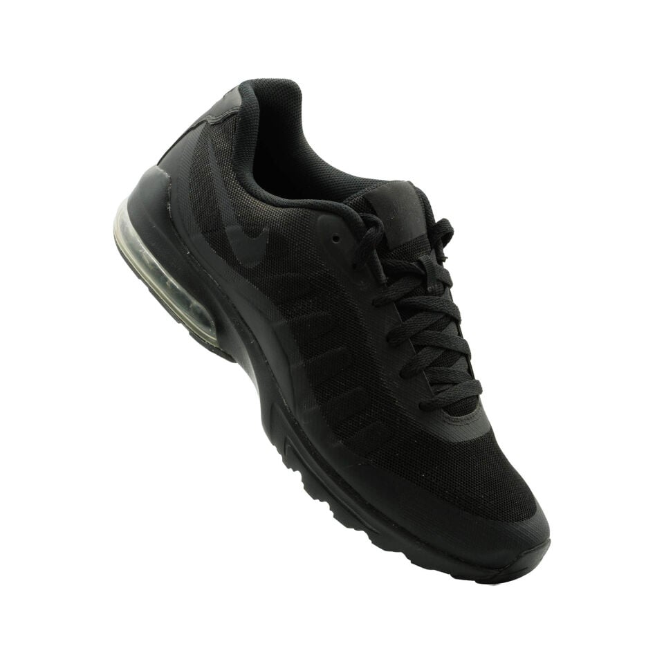 749680-001 NIKE SİYAH