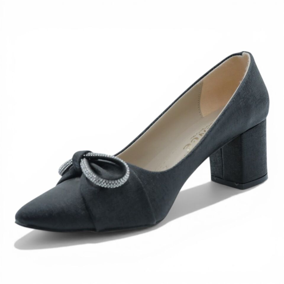 ESSENCE SİYAH KALIN TOPUKLU 7CM